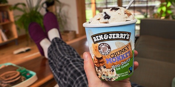 BNJ0062-EU-ND-Chunky_Monkey-Couch_Moment-10212-TW_Klein.jpg
