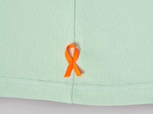 Green-T-shirt_Detail-ribbon 500.jpg