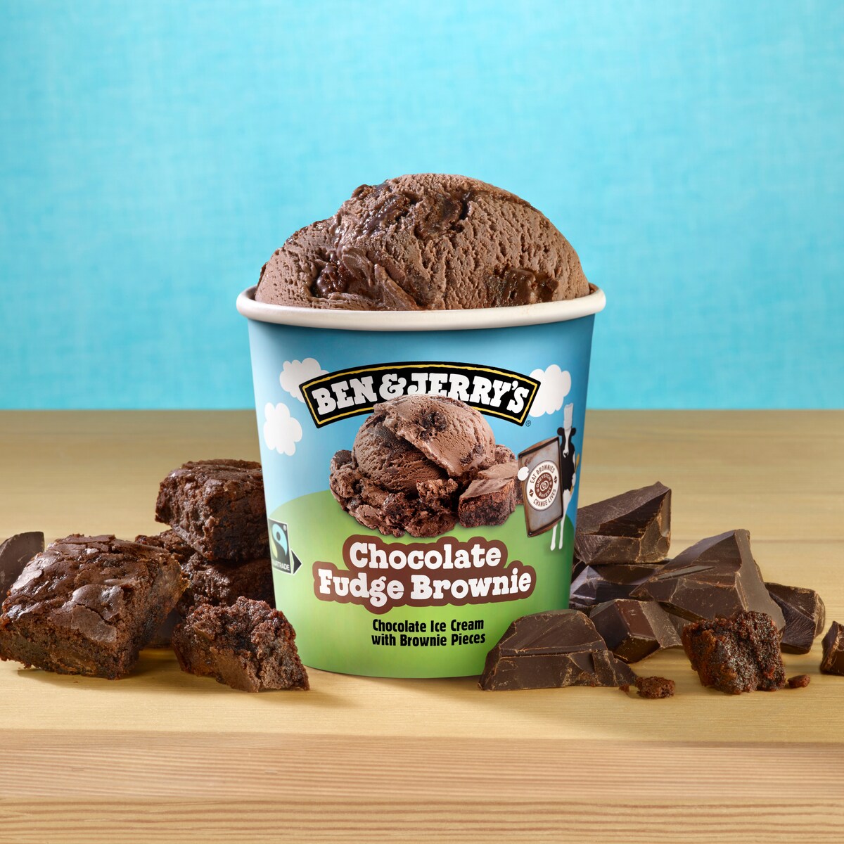 Chocolate Fudge Brownie Eiscreme Pint 2 / 5