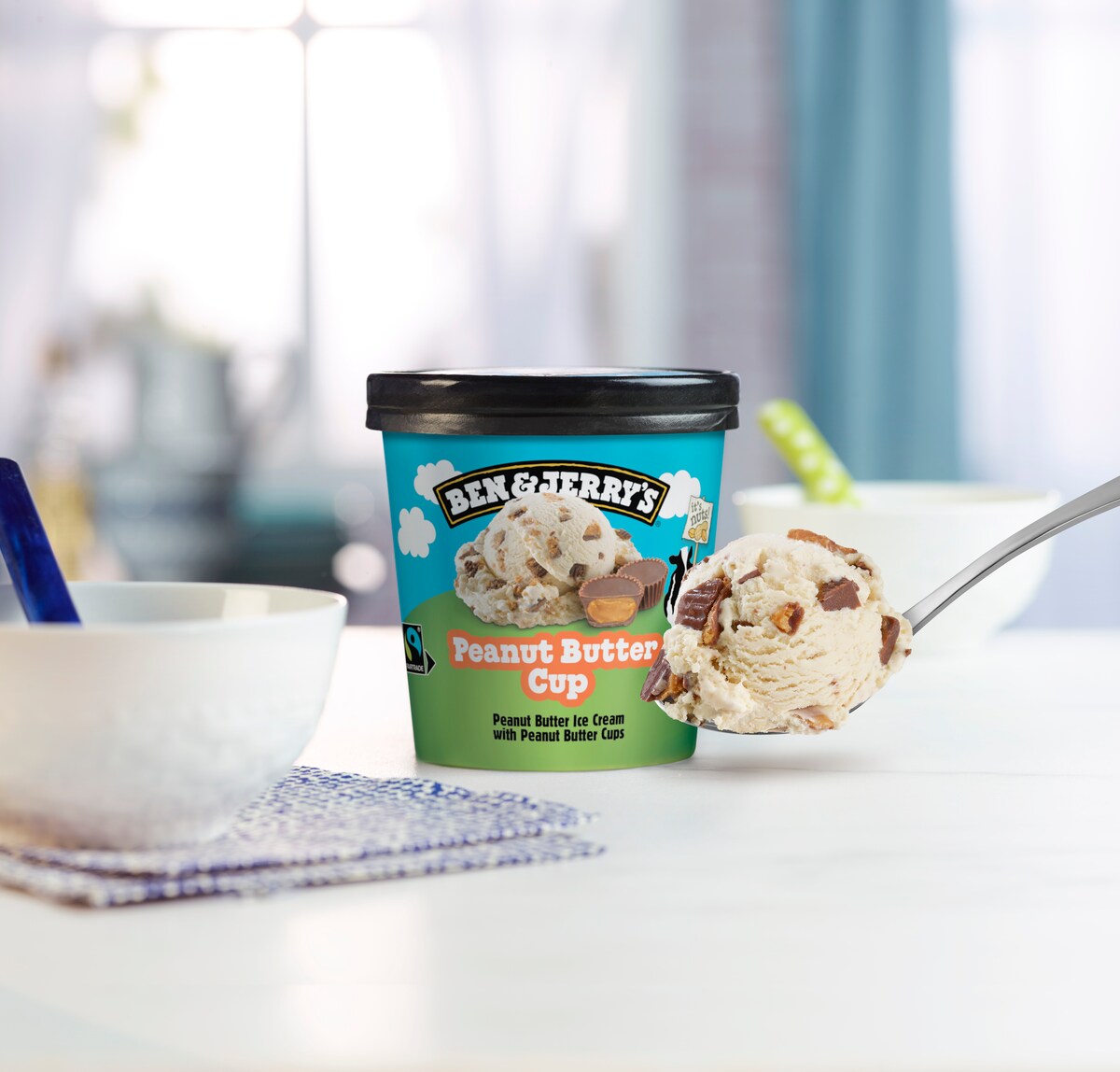 Peanut Butter Cup Eiscreme Pint 3 / 4